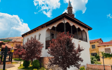 Çivisiz Camii