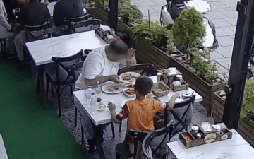 Kıl Attı Müşteri