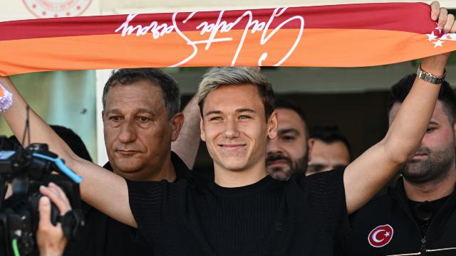 Galatasaray Batrakov'u